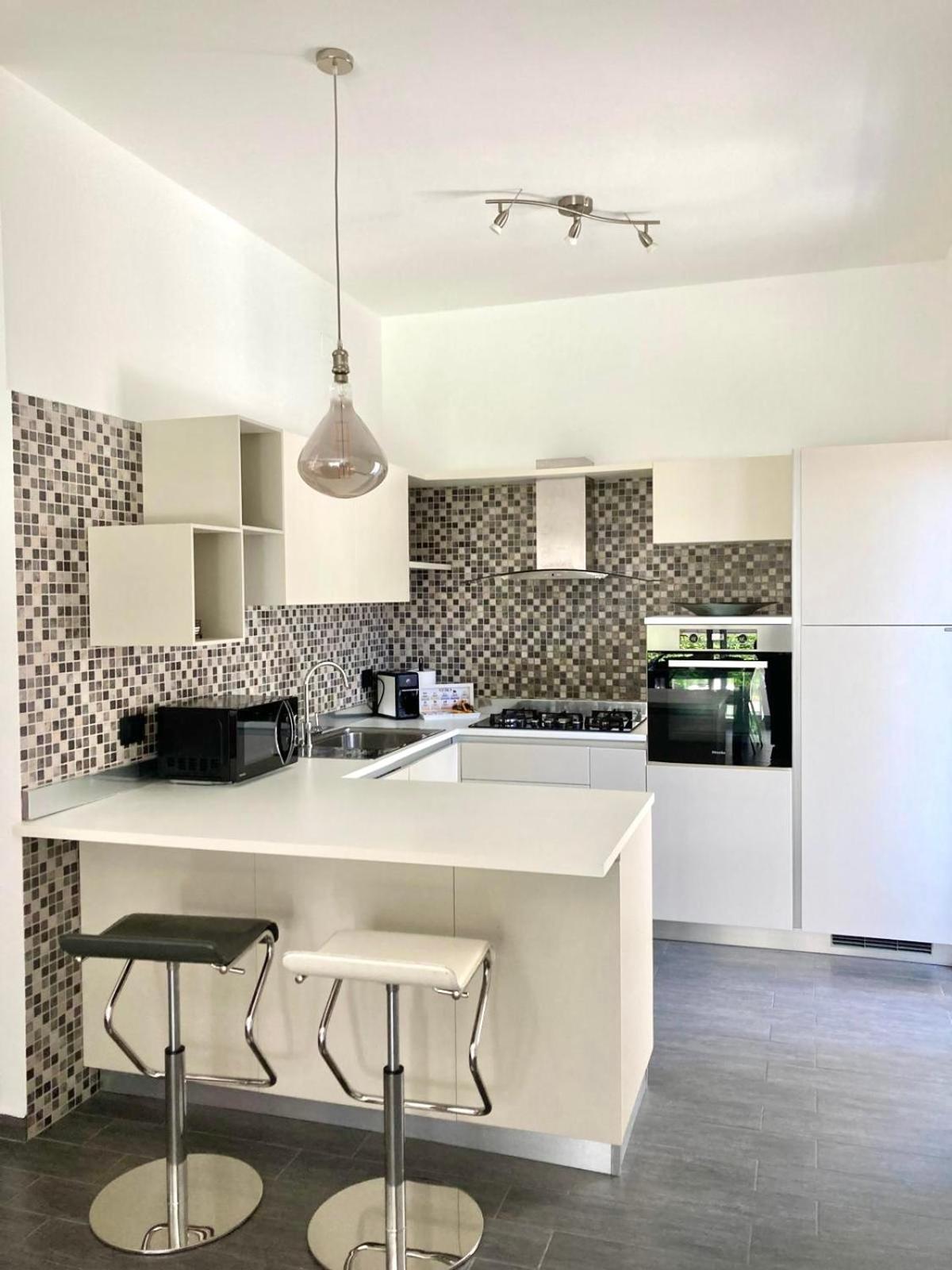 Viale39 Apartment Терачина Екстериор снимка